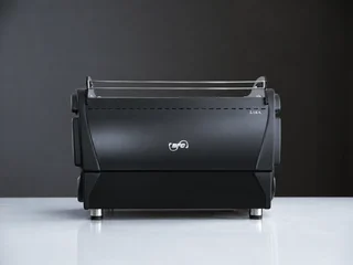 BFC Lira Deep Black RS — zadnja strana, pravo