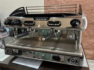 La Spaziale S8 — pogled spreda, ukoso