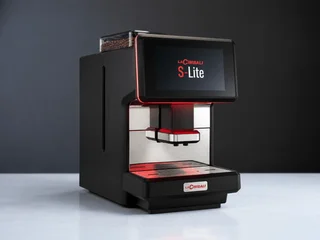 LaCimbali S-Lite — pogled ukoso