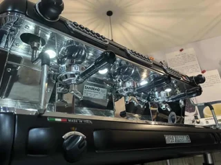 Sanremo Verona RS — grupe izbliza